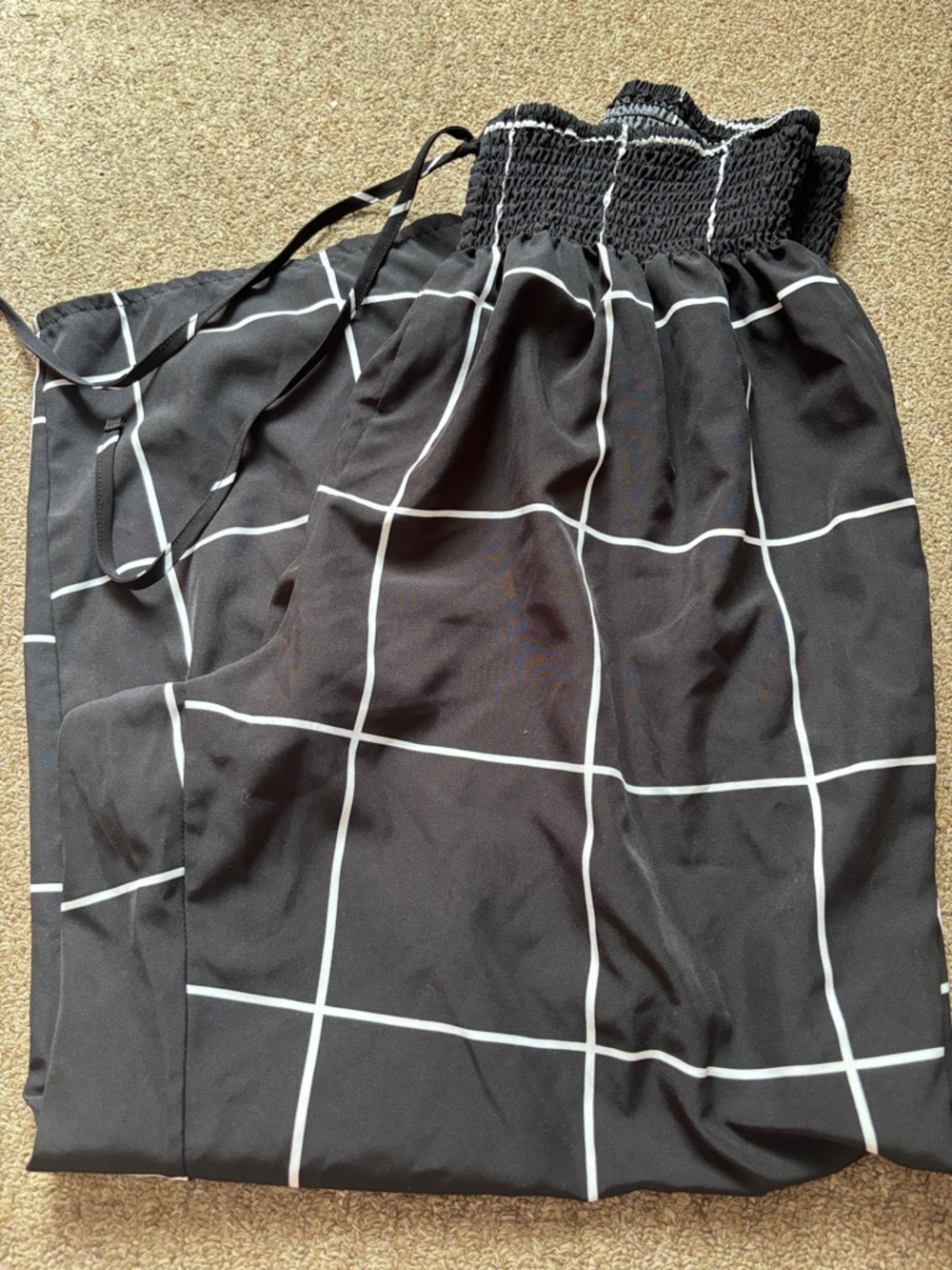 SHEIN Black Wide-Leg Smocked Waist Windowpane Pants